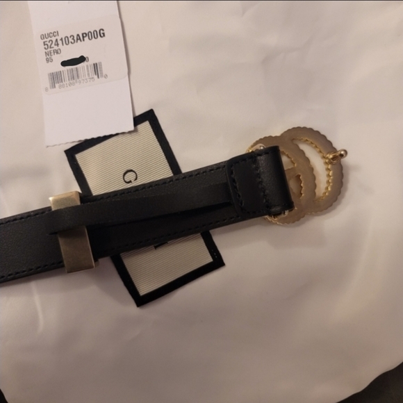 Authentic Gucci belt - Picture 8 of 8